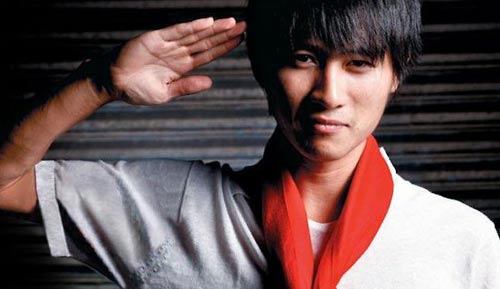 看“国民岳父”韩寒如何玩营销?